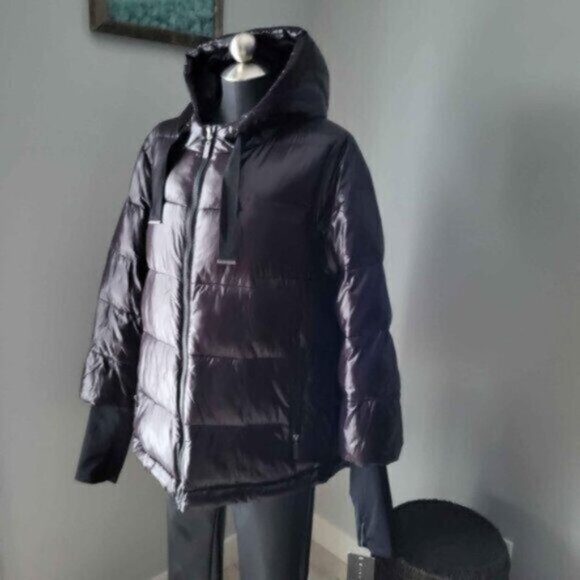 Nikki Jones Jackets & Blazers - Nikki Jones Oversized Shiny Puffer Black Winter Jacket NWT Sz M